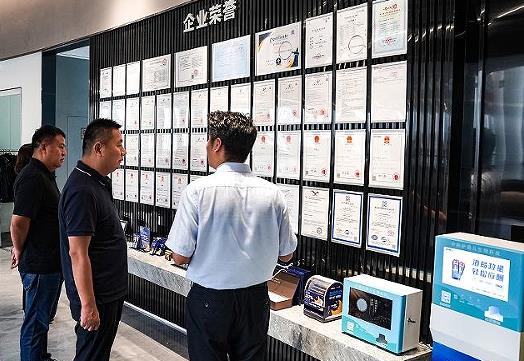 新赛道新模式新趋势 护局儿新零售醒酒项目助力合作伙伴躺赚收益！