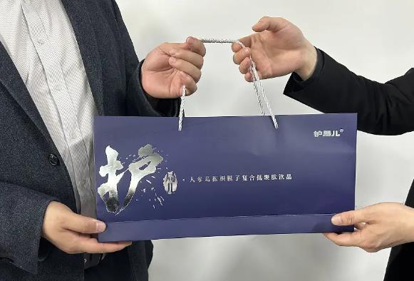 ‌护局儿醒酒饮品礼盒 —— 传递健康，共享年味！‌